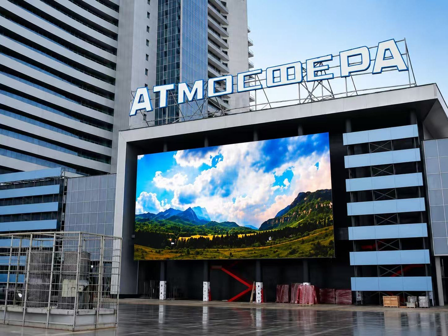 P10 Outdoor LED Display Screen 9.6m x 3.84m | High Brightness Digital Billboard | South Africa