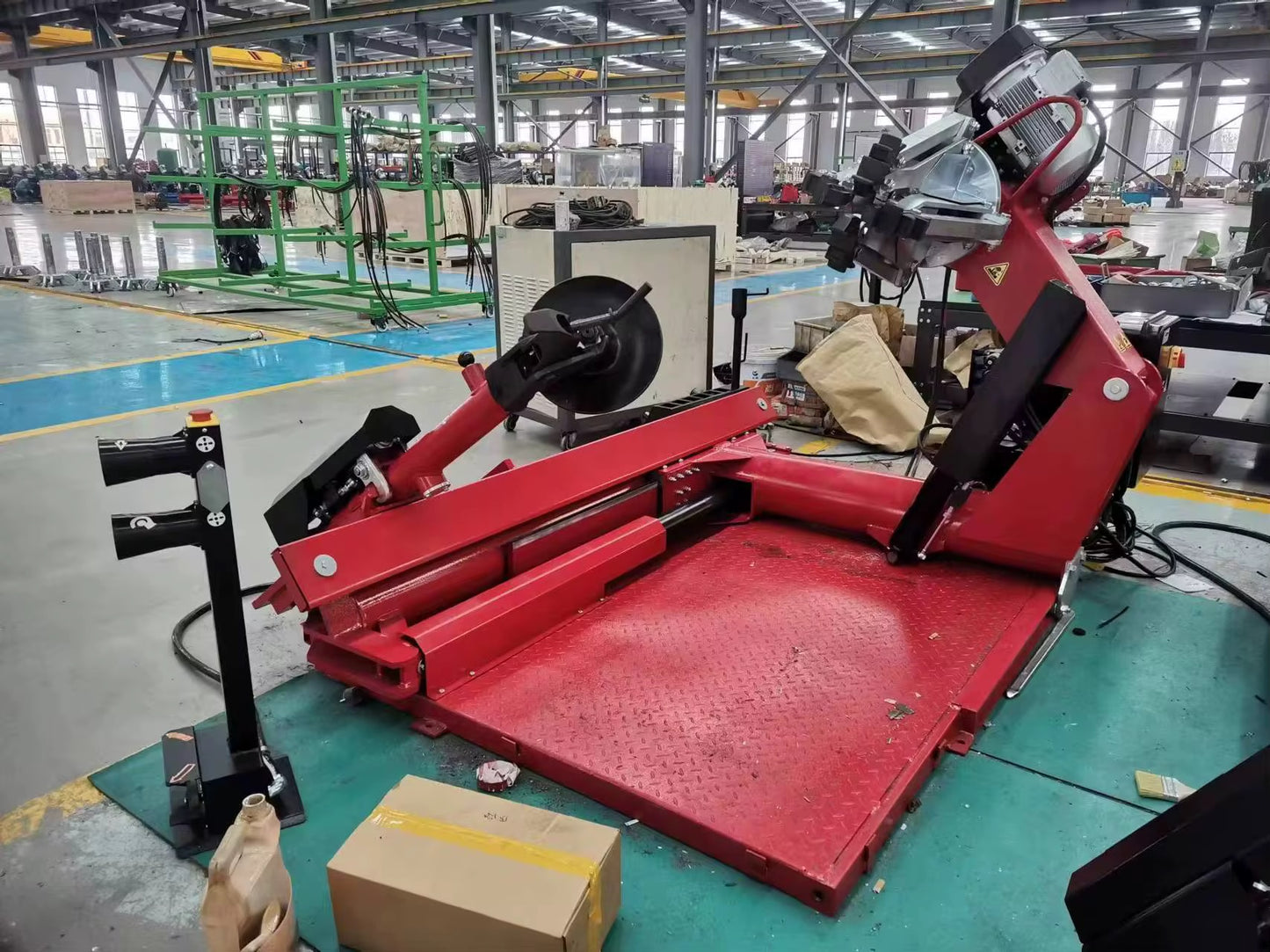 TH-T598: Fully Automatic Tire Changer for Big Trucks and Loaders