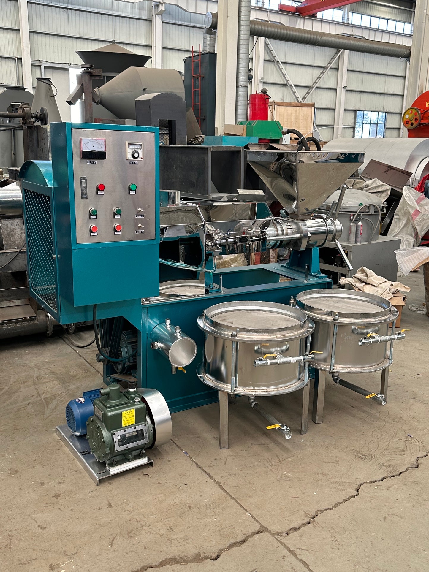 Hydraulic Screw Oil Press Machine | Cold & Hot Oil Extraction for Avocado, Coconut, Olive & More